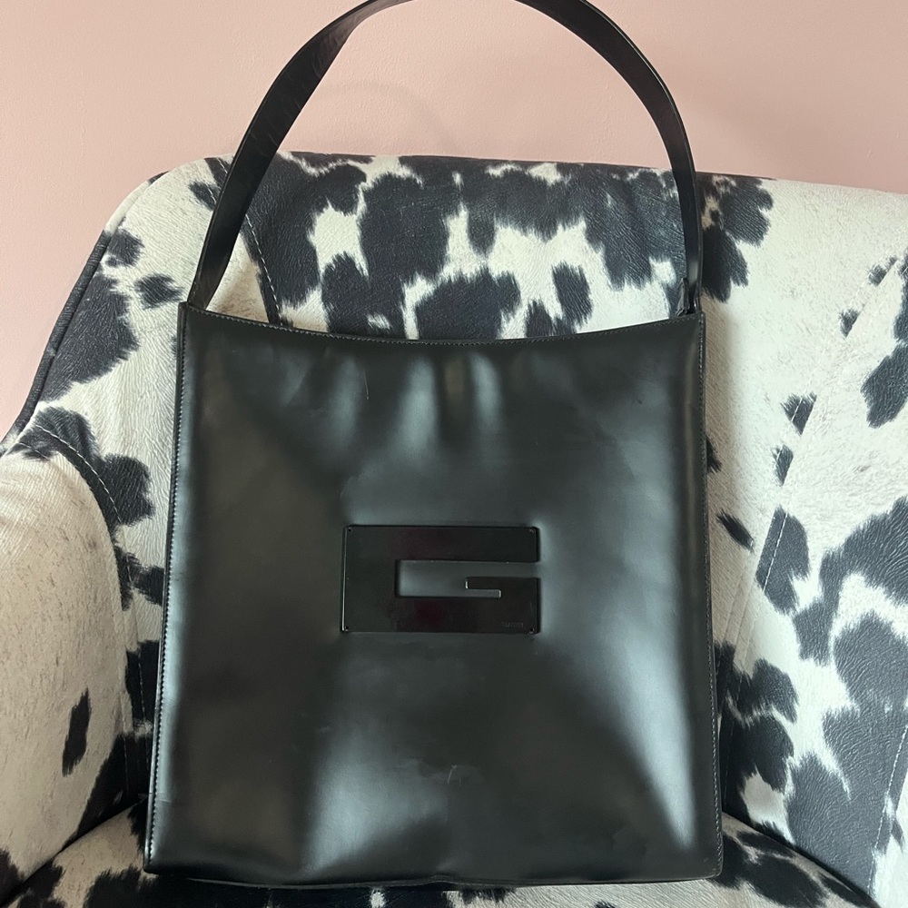 Gucci Black Leather Shoulder Bag